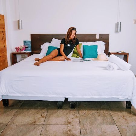 Me Hotel & Villas - Montanita Estates Dış mekan fotoğraf